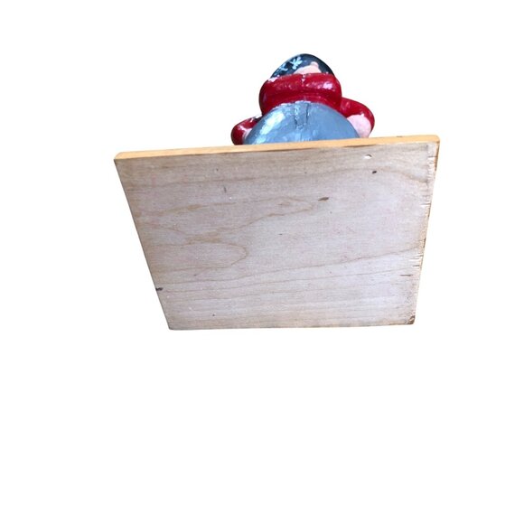 Folk Art Hand Carved Wooden Cowgirl Woman Figurine Western Black Hat Handmade - Picture 13 of 14